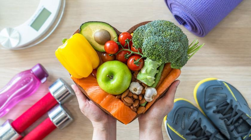 Tips for preventing Heart Attack and balance diet for healthy life